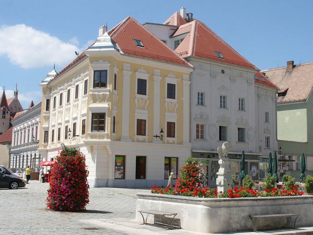 Stadthotel Eggenburg Bagian luar foto
